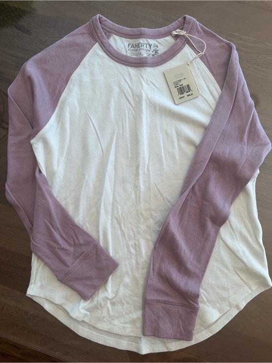 Faherty Tops - Faherty White Tee with Lavender Trim
